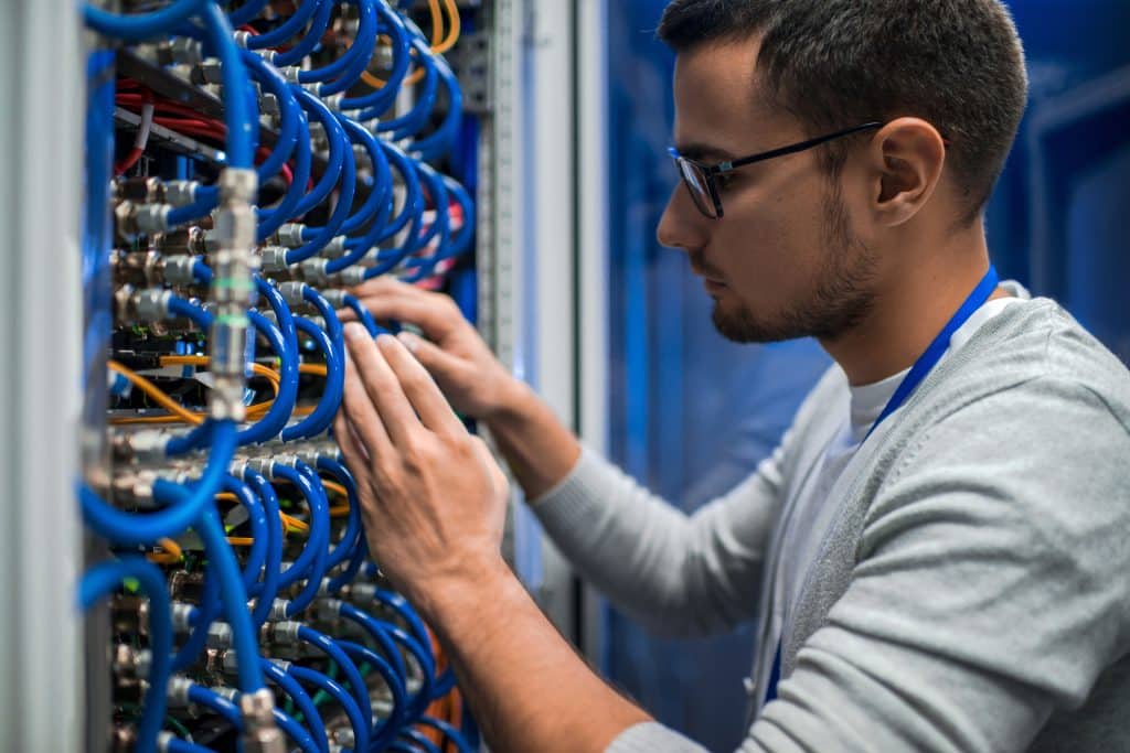 How to Speak Like a Data Center Geek: Networking and Connectivity